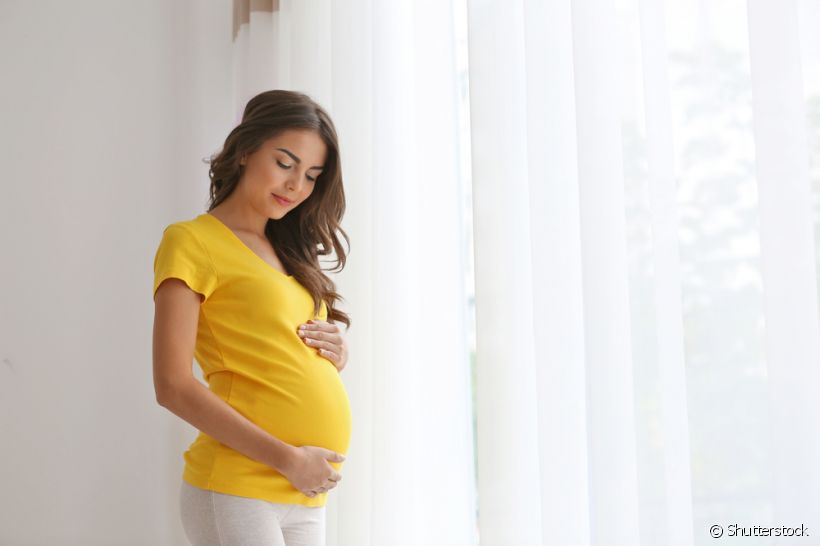 Estar grávida é um momento de diversas preocupações com saúde. Até mesmo um sangramento na gengiva merece mais atenção. Confira as explicações do especialista sobre esses casos